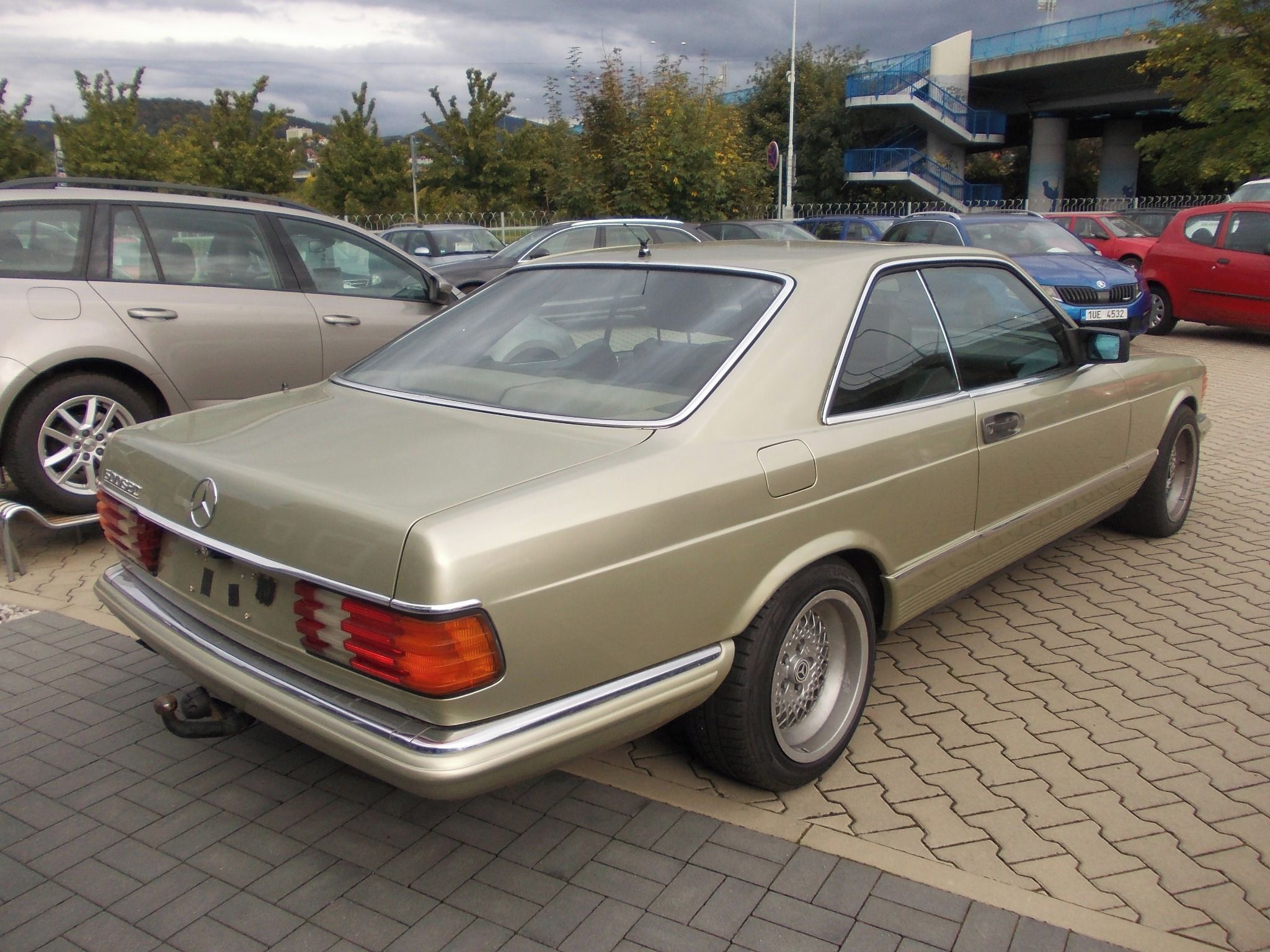 Mercedes-Benz Třídy S, 500 SEC - fotka 3