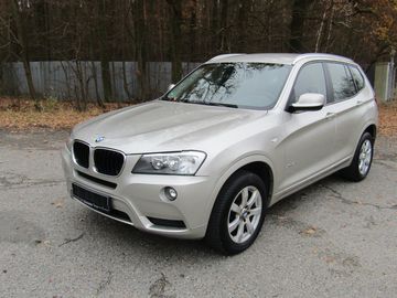xDrive20i 135kw, Serviska,NAVI