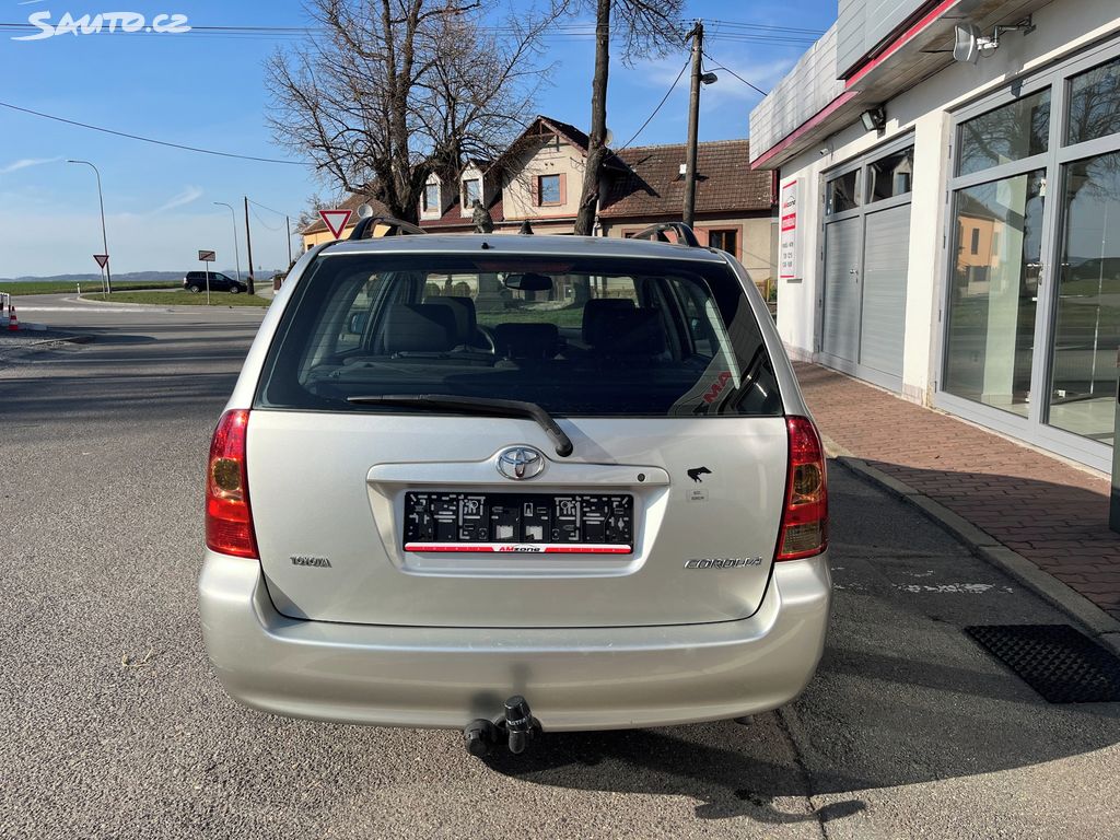 Toyota Corolla, fotka 5