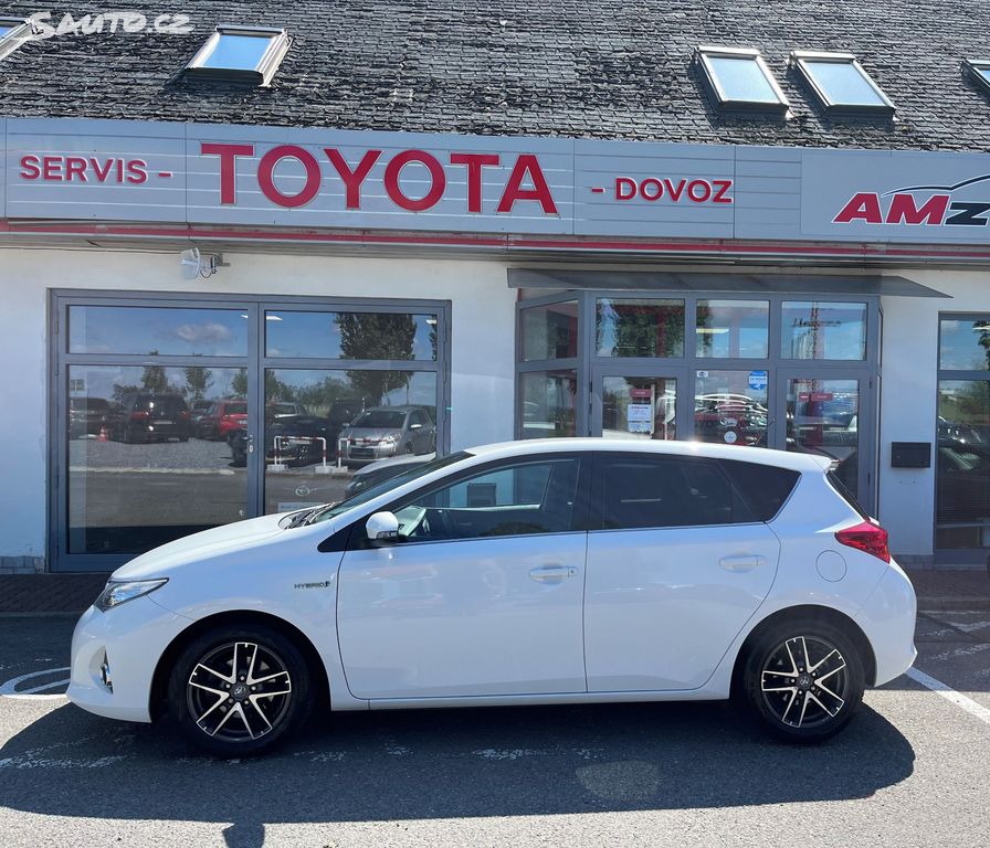 Toyota Auris, fotka 3