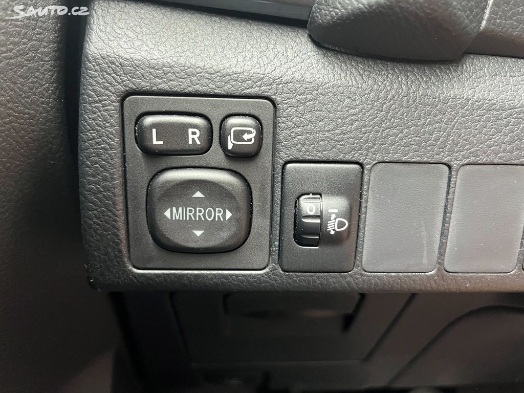 Toyota Auris, fotka 19