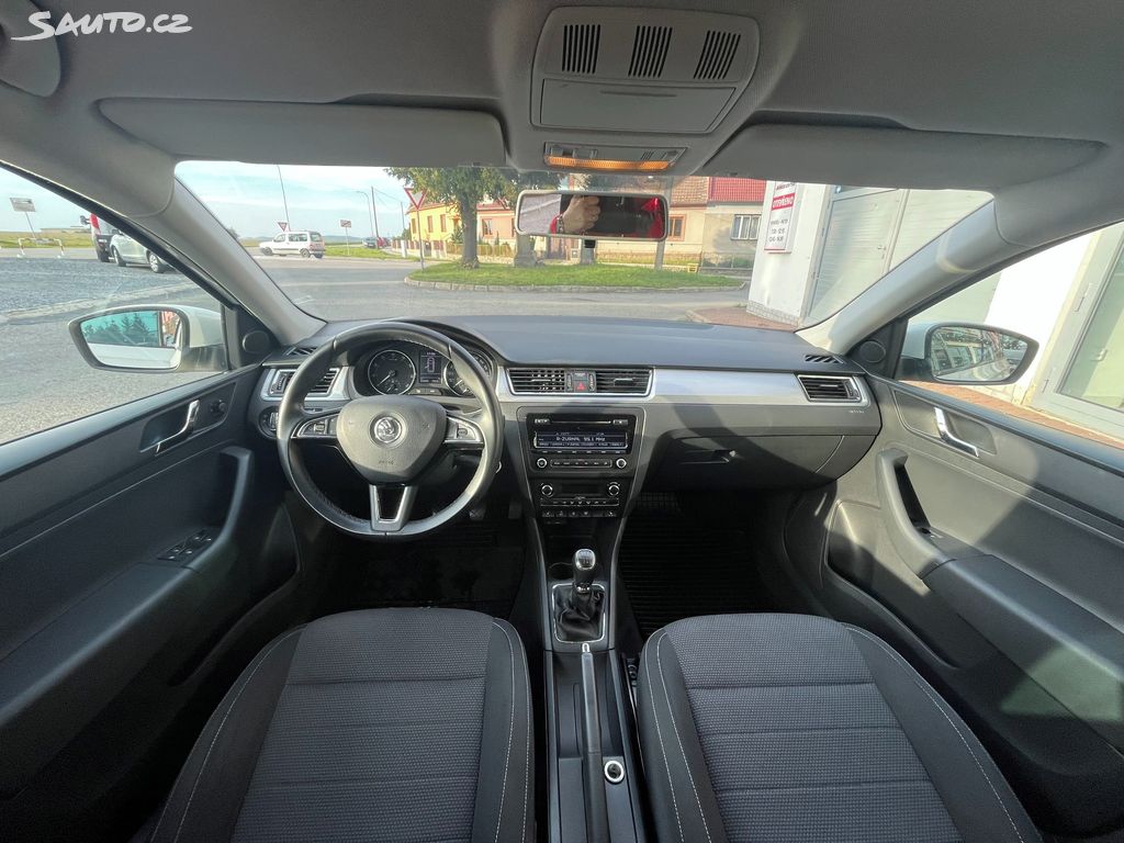 Škoda Rapid, fotka 13