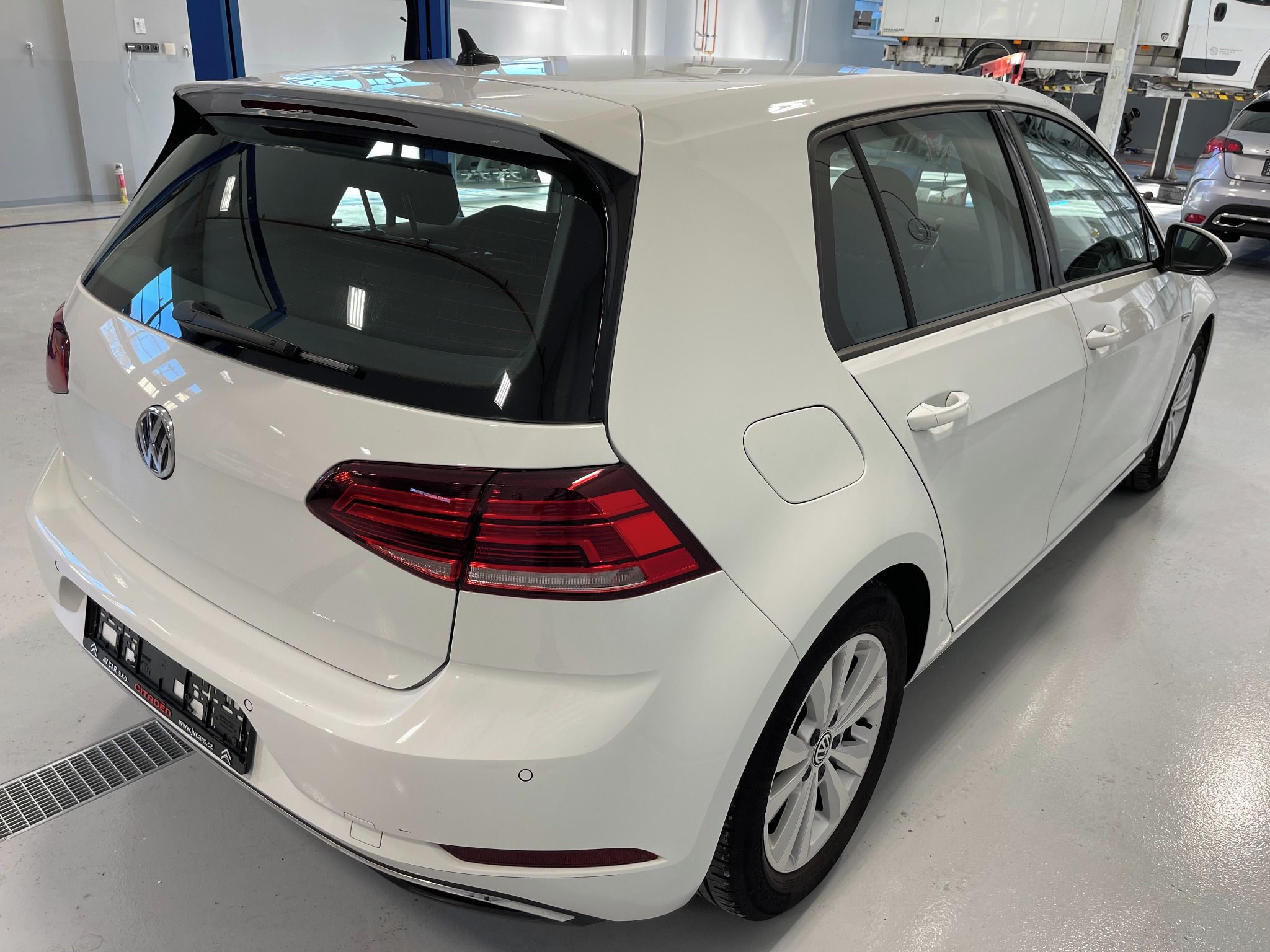Volkswagen Golf - fotka 6