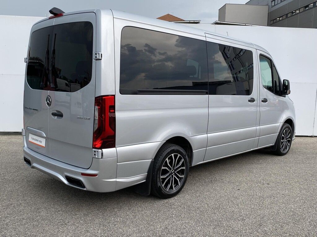 Mercedes-Benz Sprinter, 215 CDI Tourer - fotka 2
