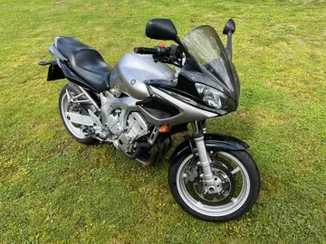 Yamaha FZ6, Yamaha fz6s