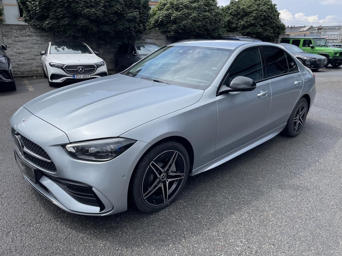 Mercedes-Benz Třídy C, C 220 d 4MATIC - fotka 3