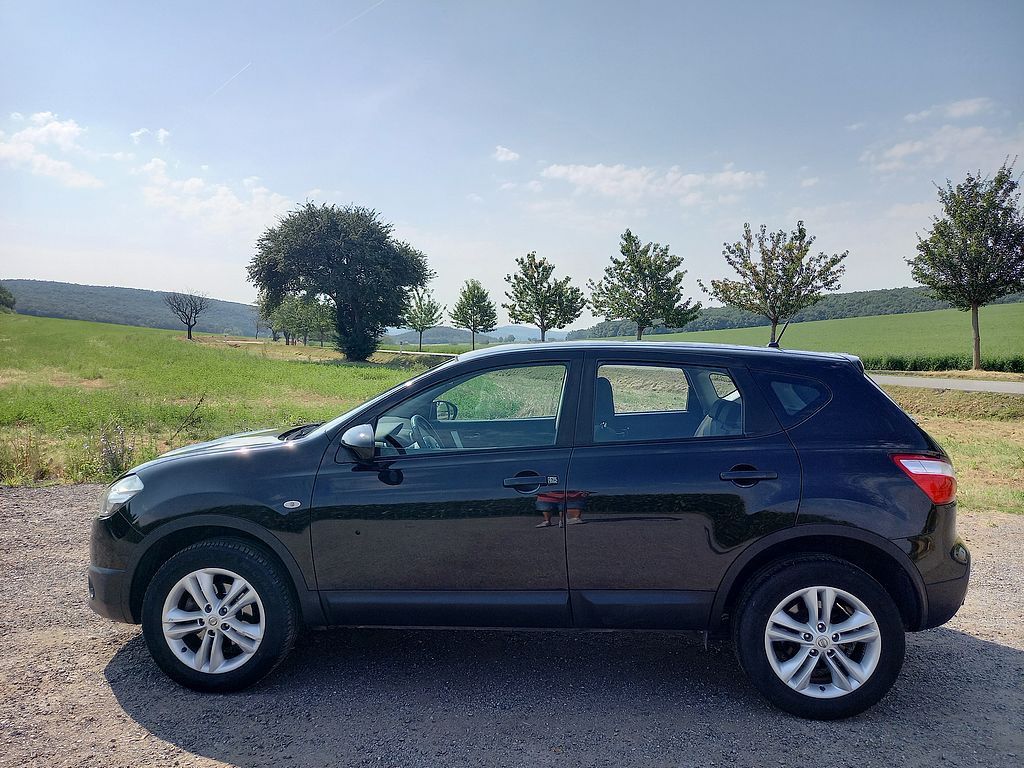 Nissan Qashqai, 1,6DCi 96kW digiklima-navigace - fotka 5