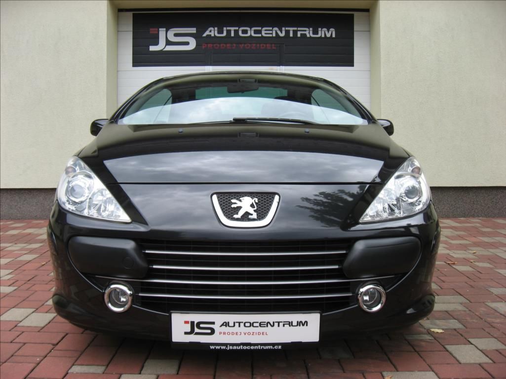 Peugeot 307, 1,6 109PS  C-C Dynamique - fotka 4