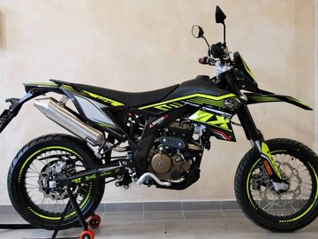 Obrázek k inzerátu: F.B Mondial SMX MOTARD, 125i Supermoto ABS + BUNDA