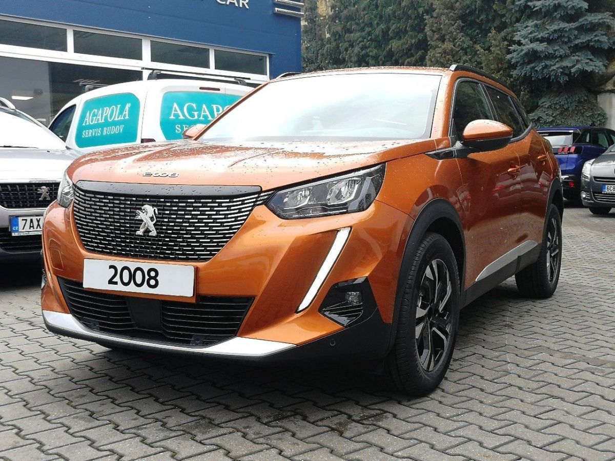 Peugeot 2008, e-ALLURE Elektromotor 100 kW