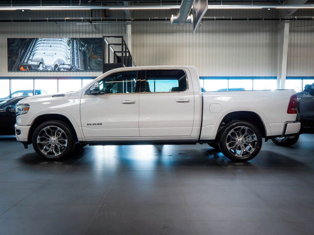 Dodge Ram, 5.7 V8 eTorque, Longhorn - fotka 2