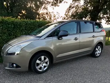 Peugeot 5008, PEUGEOT 5008 2011, 2.0 HDi