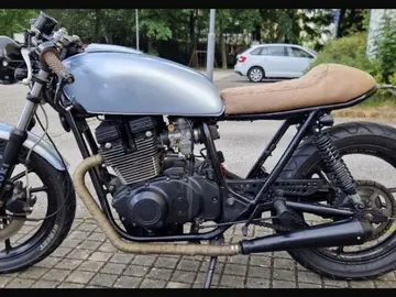 Suzuki, cafe racer_suzuki