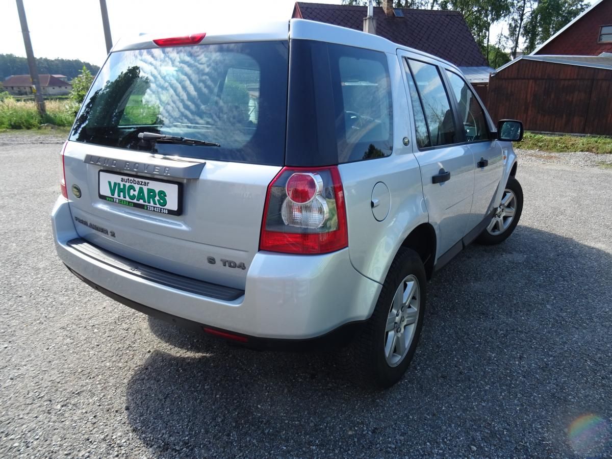Land Rover Freelander, 2,2TD4 118kW NAVI - fotka 4