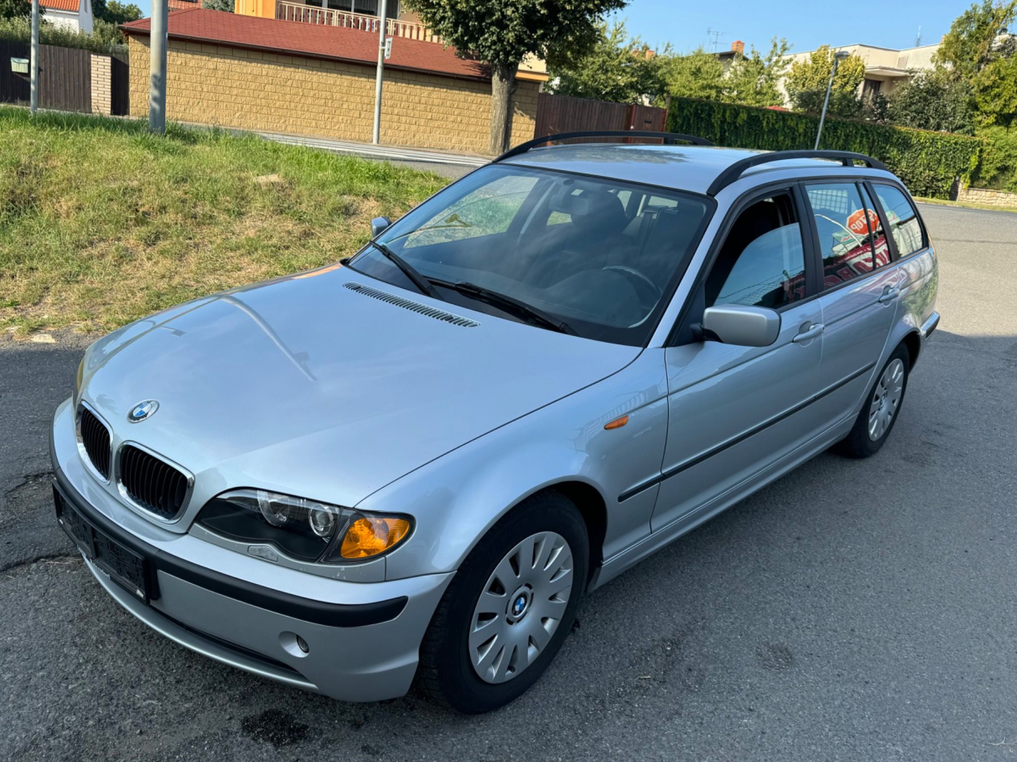 BMW Řada 3, 318i 105kW.Touring.Xenon-Face - fotka 4