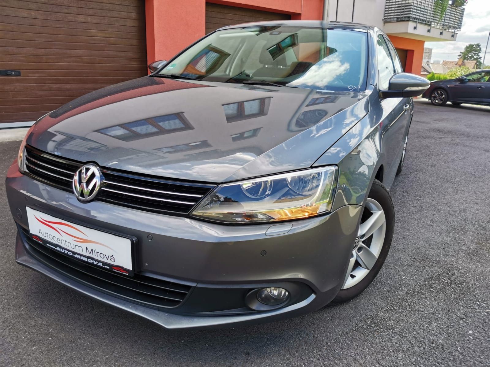 Volkswagen Jetta, top stav bez koroze - fotka 5