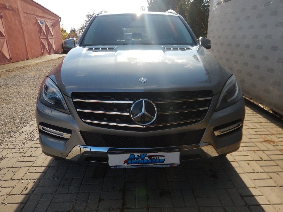 Mercedes-Benz Třídy M, ML 350 BLUETEC 4MATIC - fotka 6