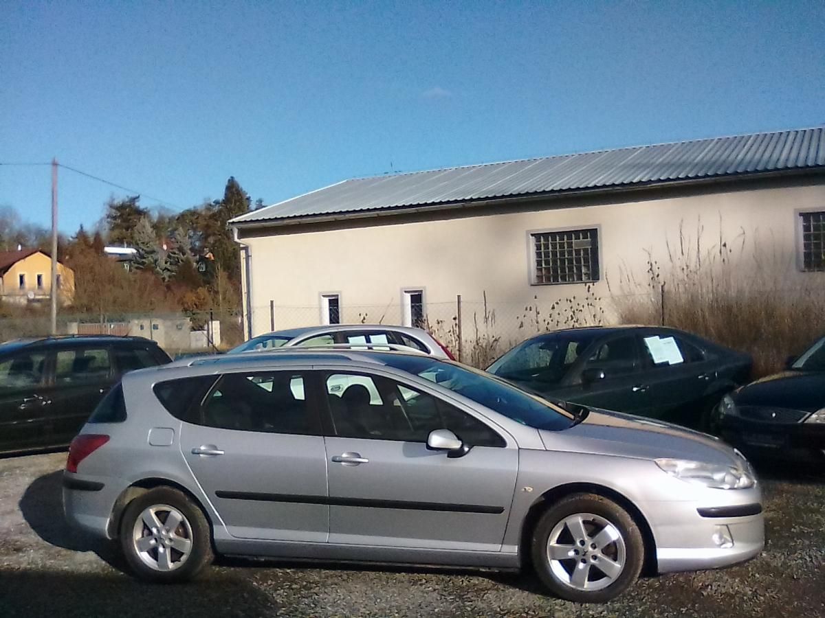 Peugeot 407, 2.0i 16V SW, nehavarované - fotka 4