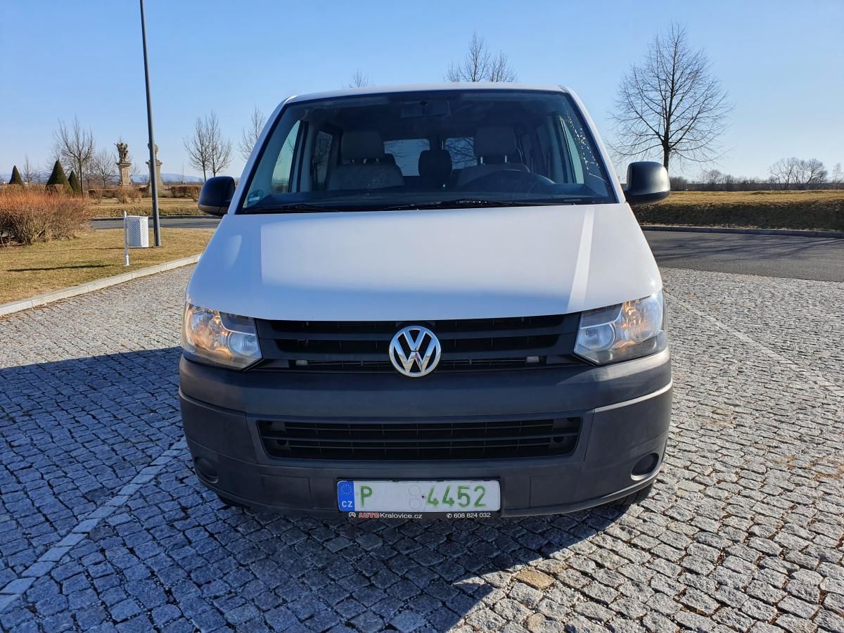 Volkswagen Transporter, 2L 75kw 7míst, splátky - fotka 3