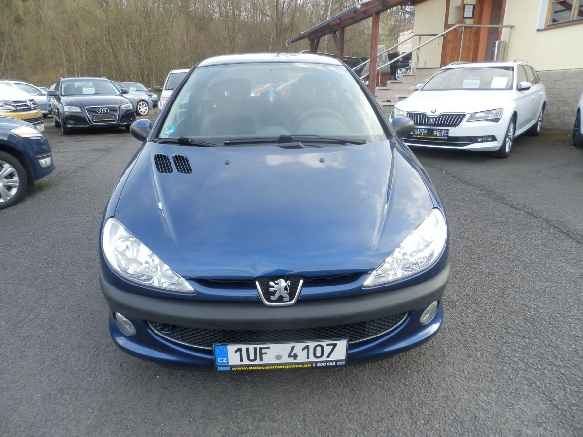 Peugeot 206, 1,4 55KW KLIMA - fotka 2