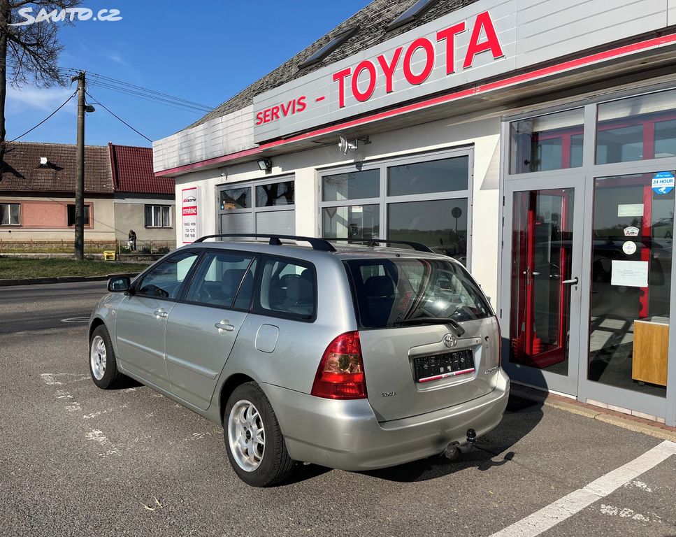 Toyota Corolla, fotka 4
