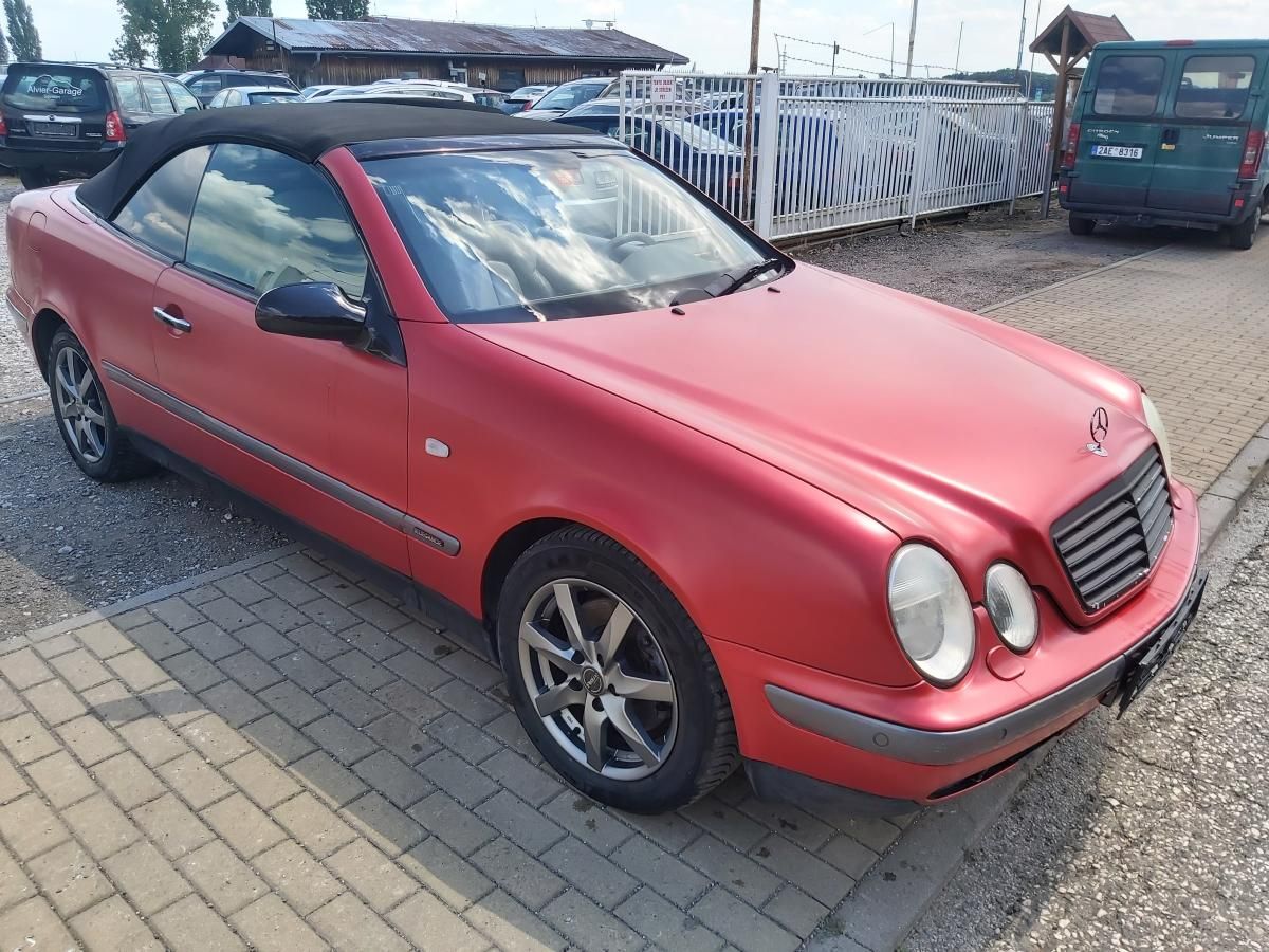 Mercedes-Benz CLK, 320, 160 KW - fotka 4