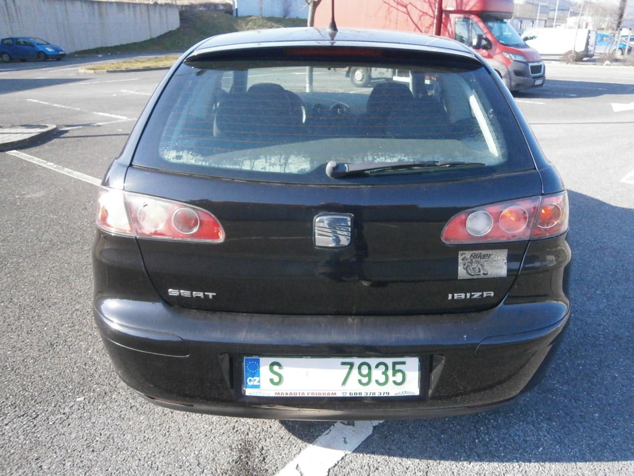 Seat Ibiza, 1,4i 16V JEN 66TKM SERVISNI KN - fotka 4