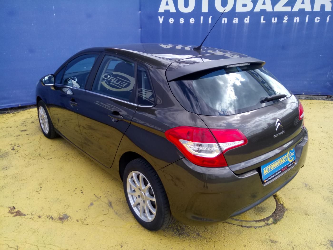 Citroën C4, 1,6 HDi 2.MAJ. NOVÉ ČR - fotka 6