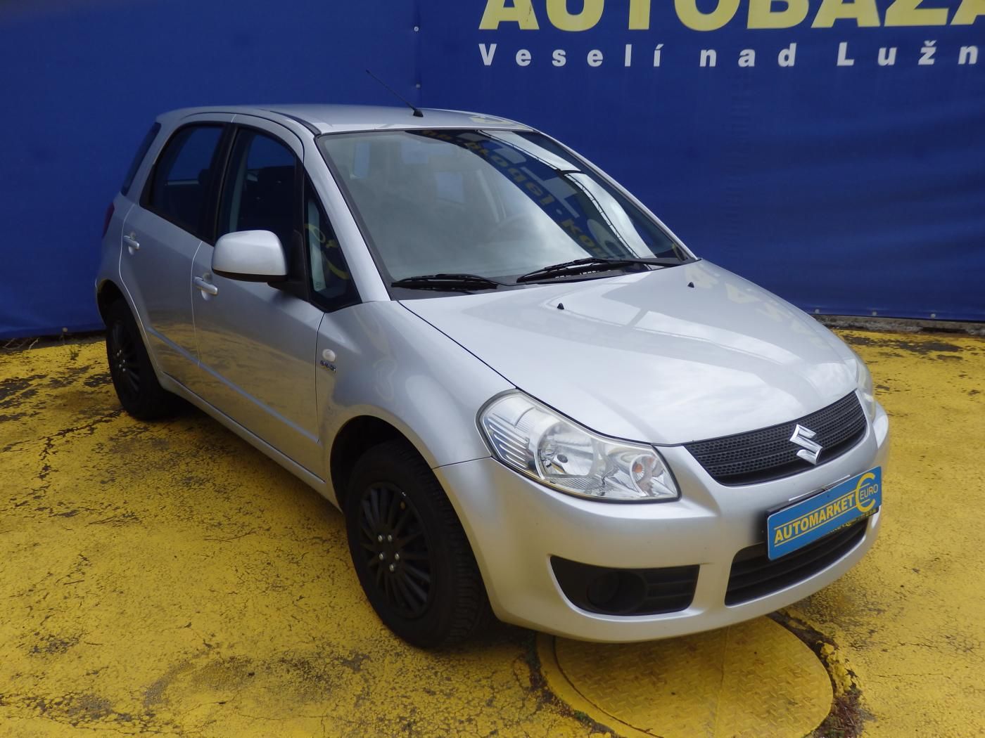 Suzuki SX4, 1,9 DDis 88KW - fotka 3