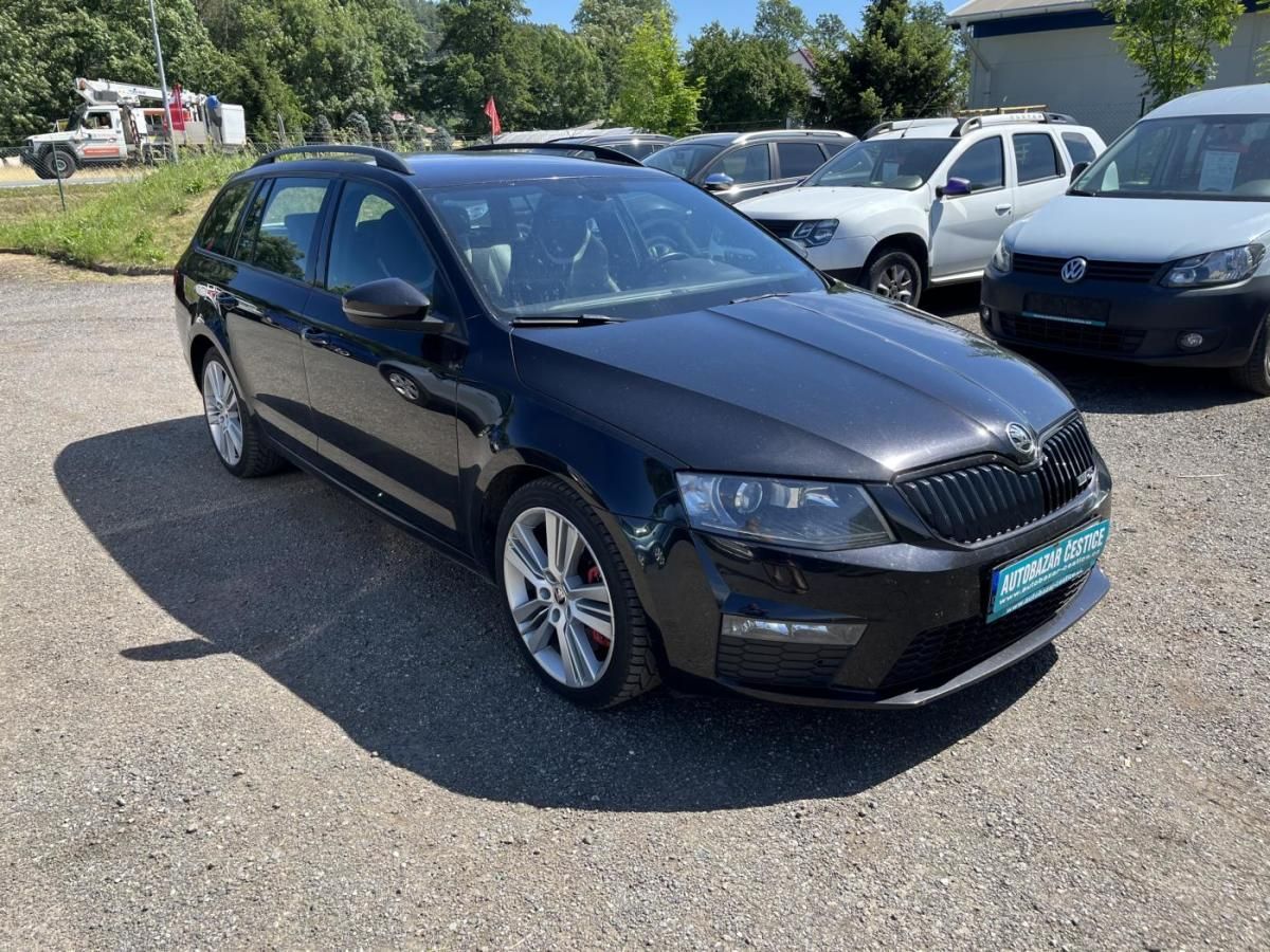 Škoda Octavia, 2.0 TDI RS - fotka 3