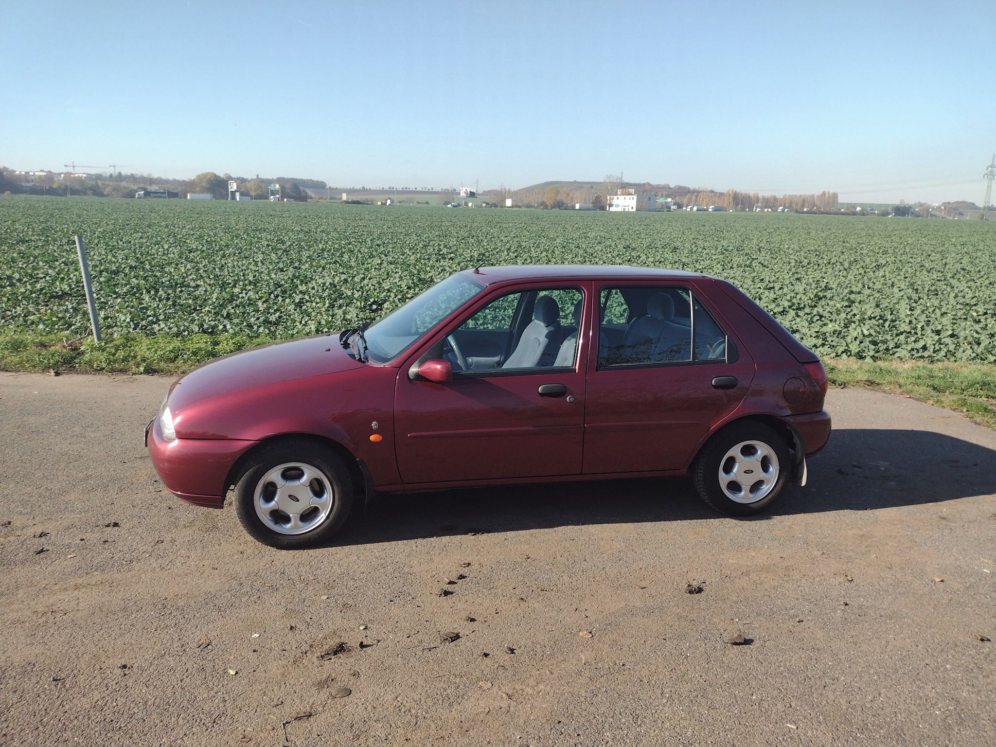 Ford Fiesta, 1,25 16V 55kW GHIA  KLIMA - fotka 3