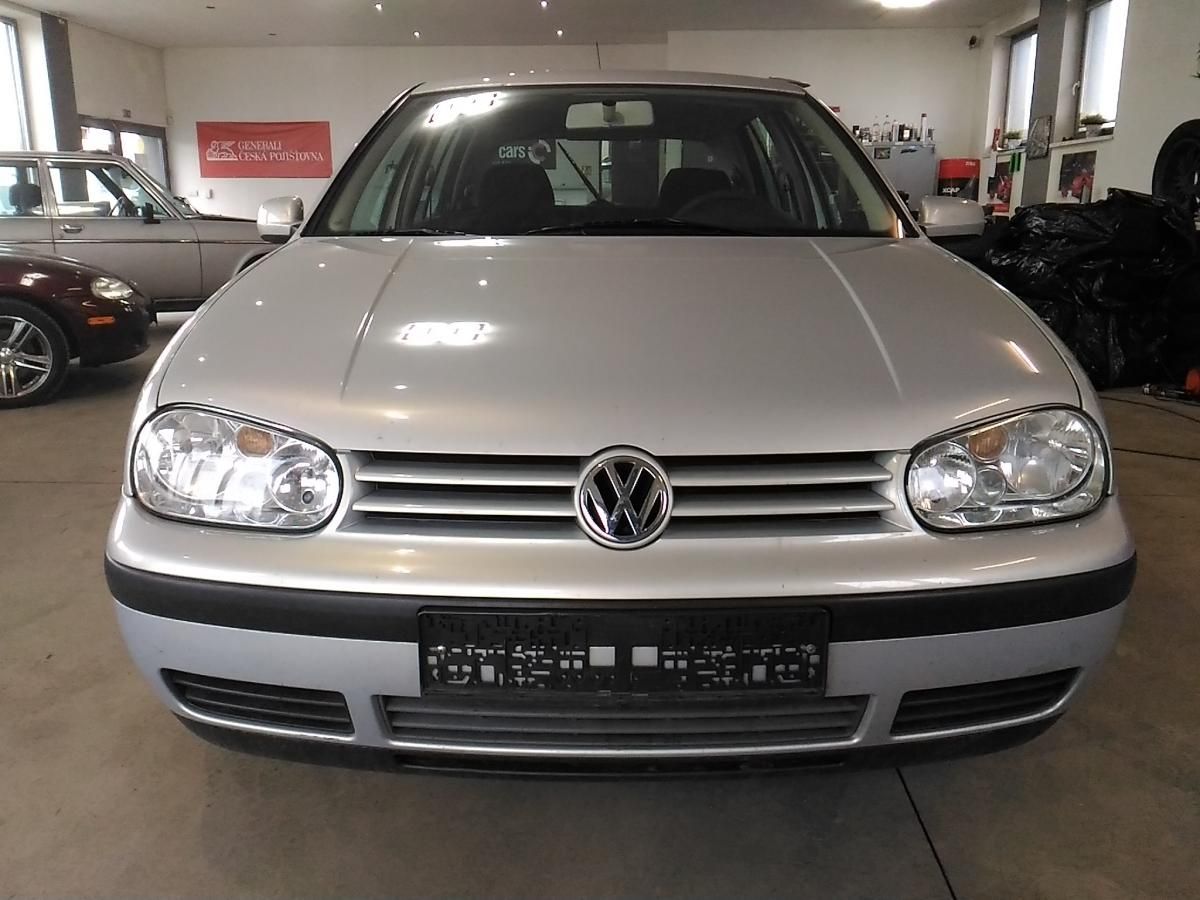 Volkswagen Golf, IV,1,4MPI,55KW,KLIMA,SER.KN - fotka 3
