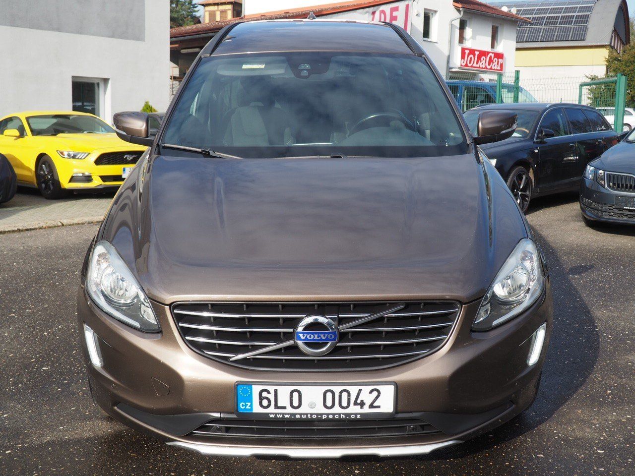Volvo XC60, 2.4D D4 AWD - fotka 6
