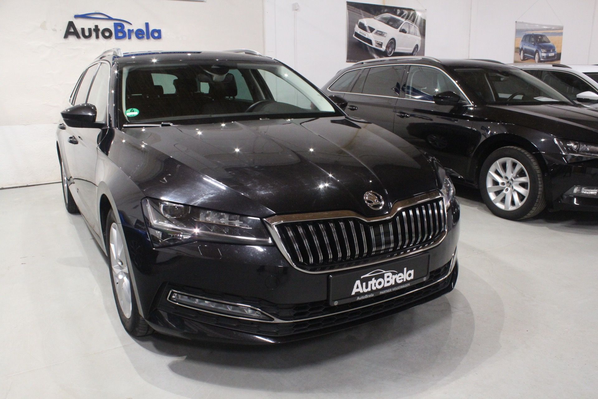 Škoda Superb, 2.0TDI DSG 4x4 Facelift STYLE+ - fotka 2