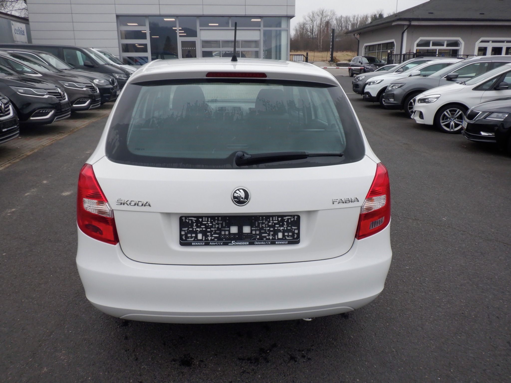 Škoda Fabia, 1.2 12V HTP Active Combi - fotka 6