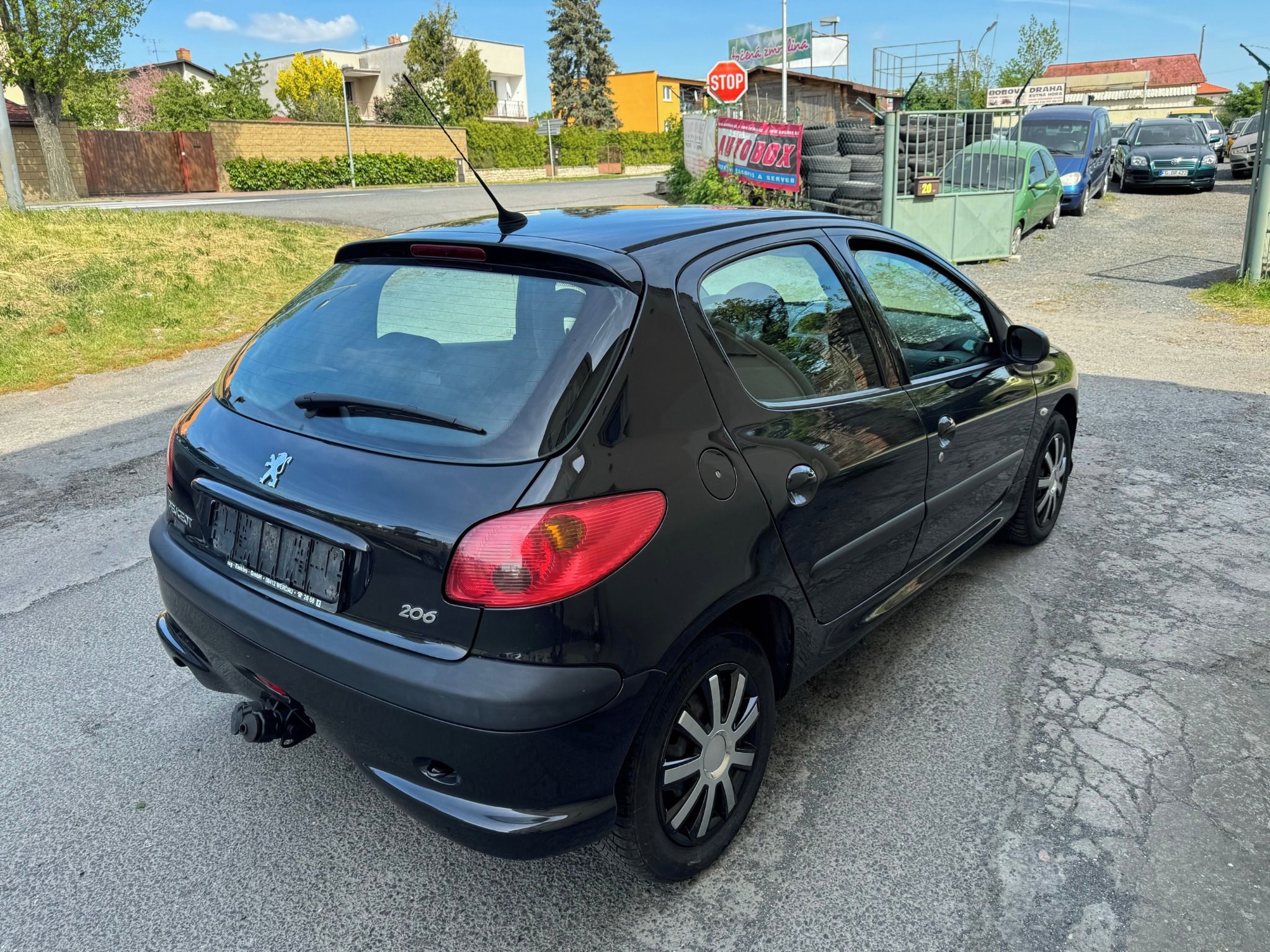 Peugeot 206, 1.4i 55kW. klima-tažné - fotka 5