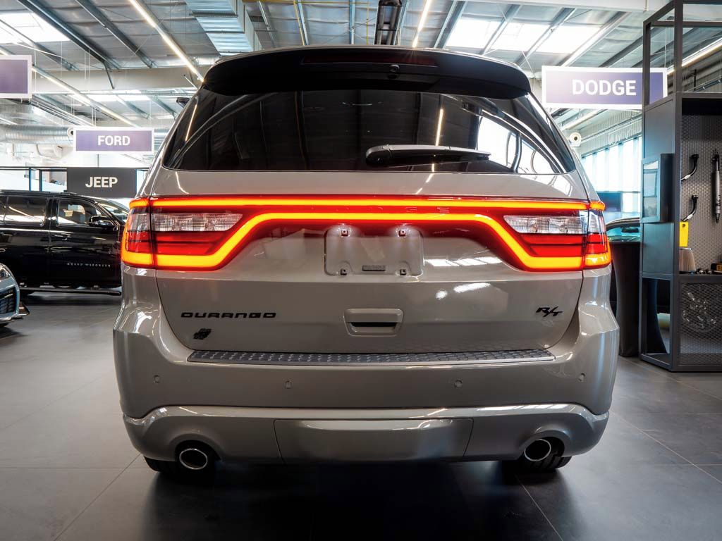 Dodge Durango, 5.7 R/T Premium, Black Top Pck - fotka 5