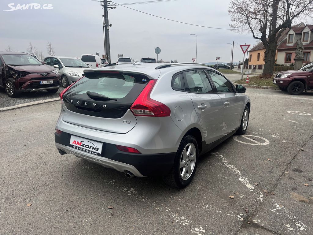 Volvo V40, fotka 5