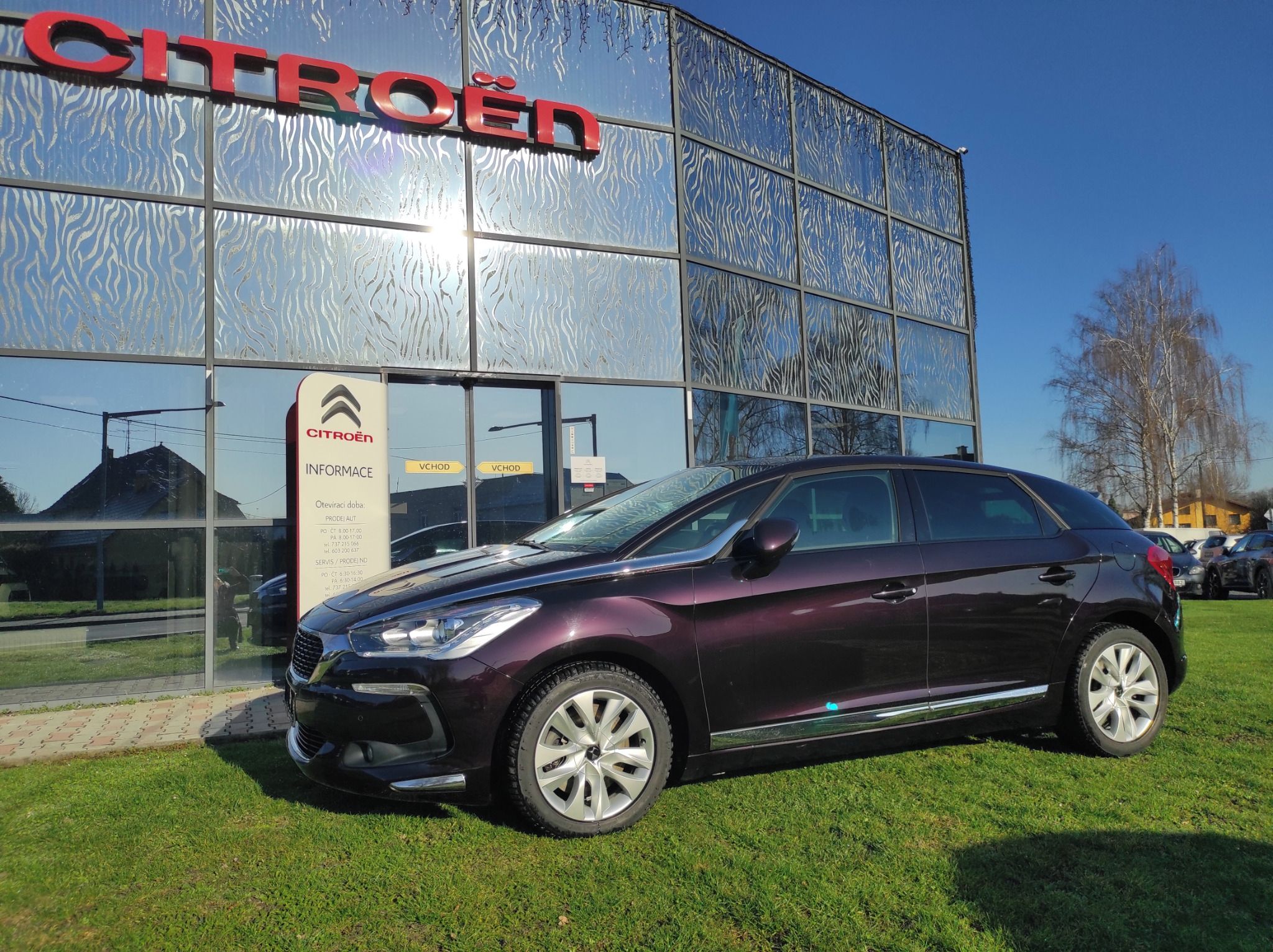 Citroën DS5, 2.0 HDi EAT6 - fotka 2