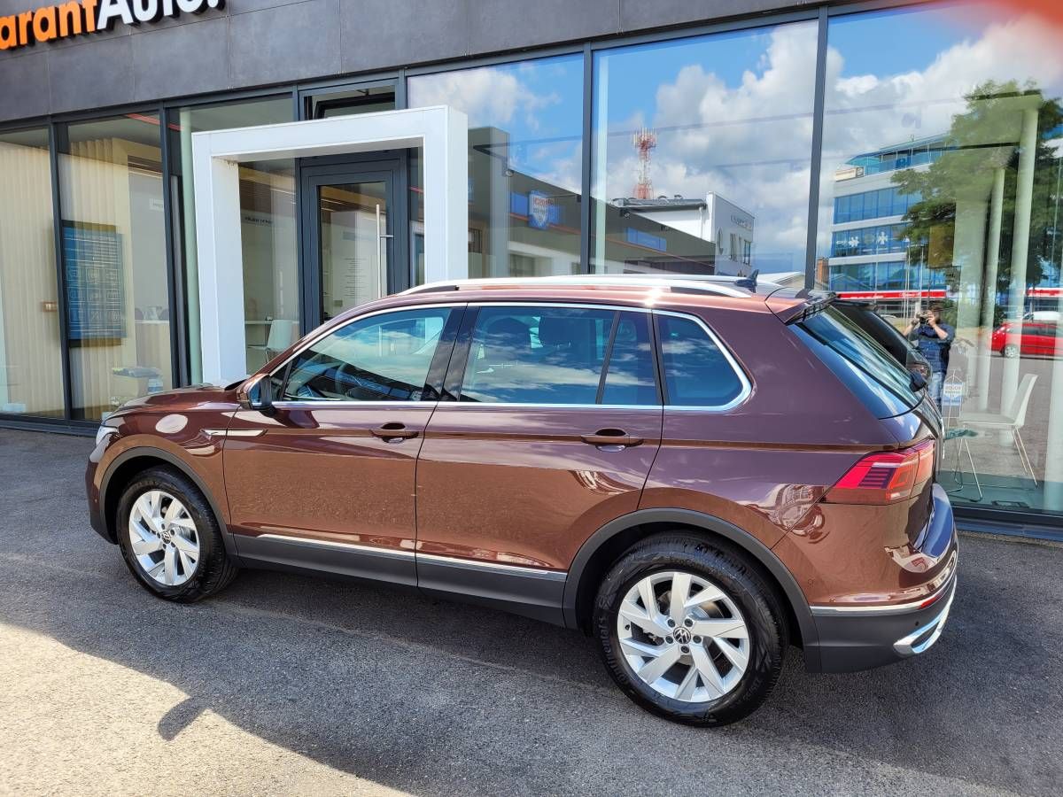 Volkswagen Tiguan, 1.5 TSI DSG Elegance - fotka 2
