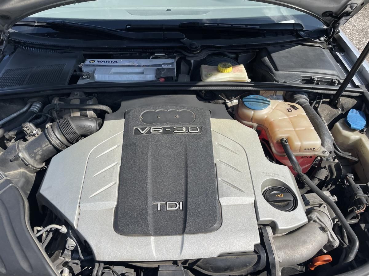Audi A4, 3.0 Tdi Quatro - fotka 6