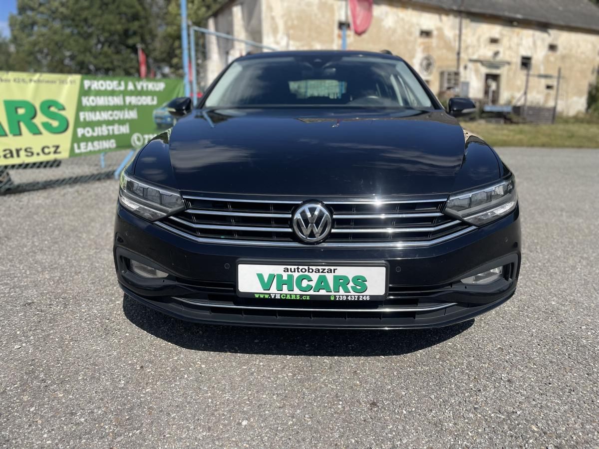 Volkswagen Passat, 2,0 TDI 110kW Business - fotka 2