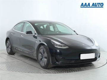 Obrázek k inzerátu: Tesla Model 3, Std Range Plus 49kWh, SoH 87%