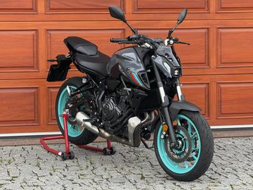 Obrázek k inzerátu: Yamaha MT-07, 54kW DPH 2.000km CYAN STORM