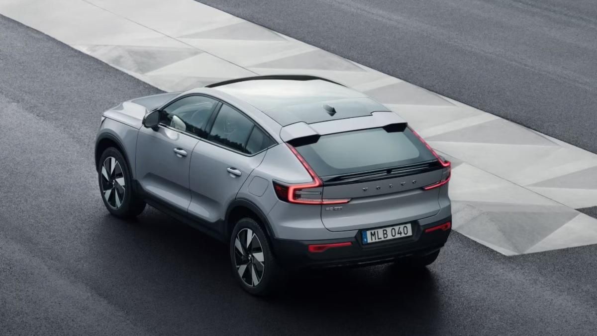 Volvo C40, CORE, RECHARGE, 175 kW / 238 H