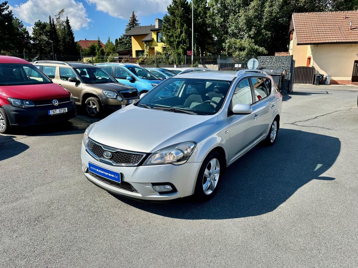 Kia Cee´d, 1.6 CRDI 85 KW -CZ- 1.Majitel - fotka 2