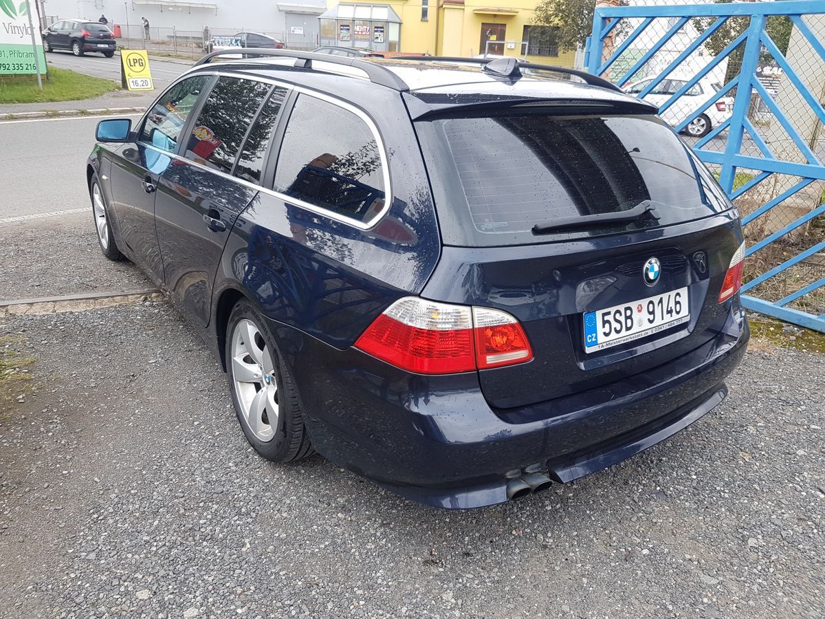 BMW Řada 5, 525 E61 160KW XENONY - fotka 4