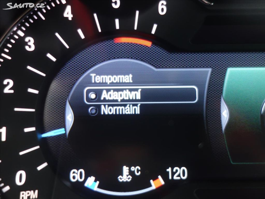 サッカー ユニフォーム 名前