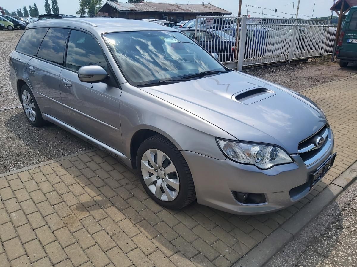 Subaru Legacy, 2,0 TD AWD - fotka 6