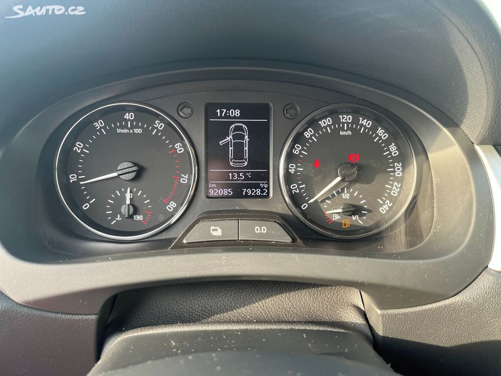 Škoda Rapid, fotka 20
